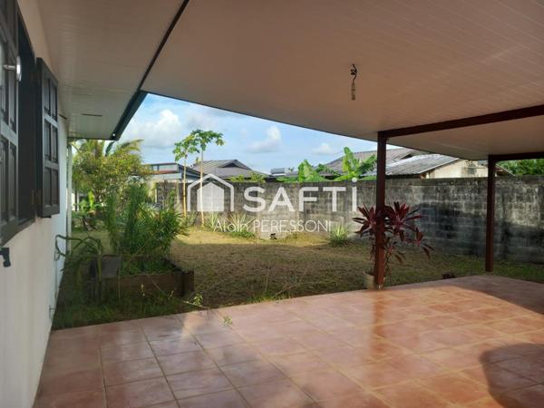 Villa T4 sur 735m2 de terrain / piscine