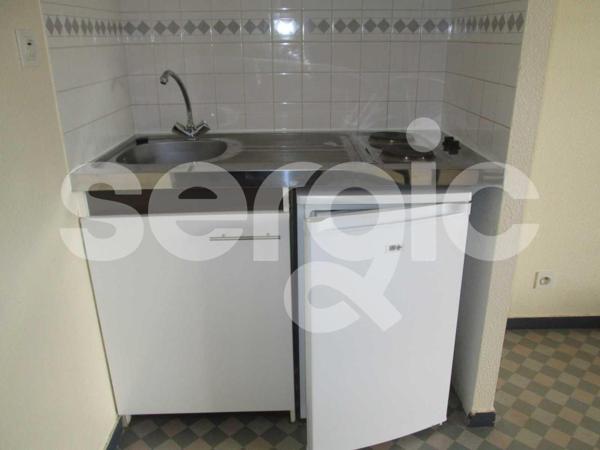 Location 1 Pieces 24 49300 Cholet 34 0109 01 0008