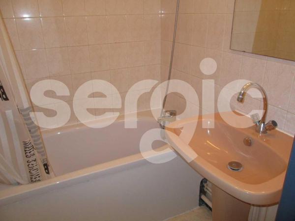 Location 1 Pieces 24 49300 Cholet 34 0109 01 0008