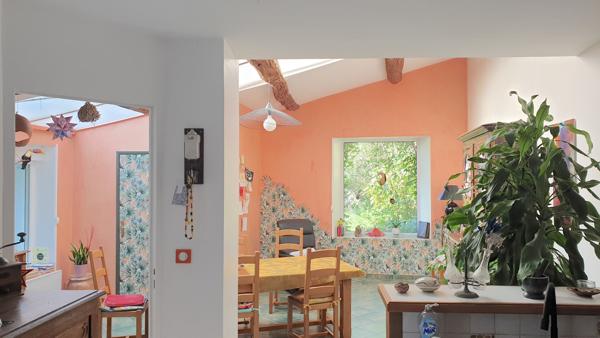 À VENDRE VERNIOLLE : MAISON DE CARACTÈRE AU CHARME UNIQUE.