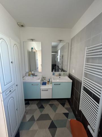 MAISON TYPE 4 - SAINTES RIVE GAUCHE