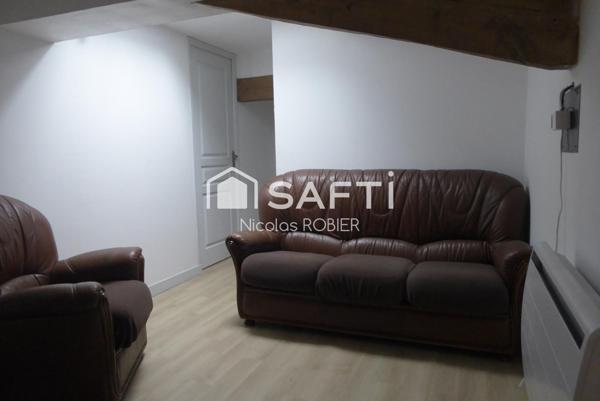 Maison de bourg avec grand jardin, garage, aux portes de Niort !