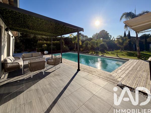 Maison à vendre 10 pièces 285 m² Roquebrune-sur-Argens