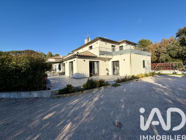Maison à vendre 10 pièces 285 m² Roquebrune-sur-Argens