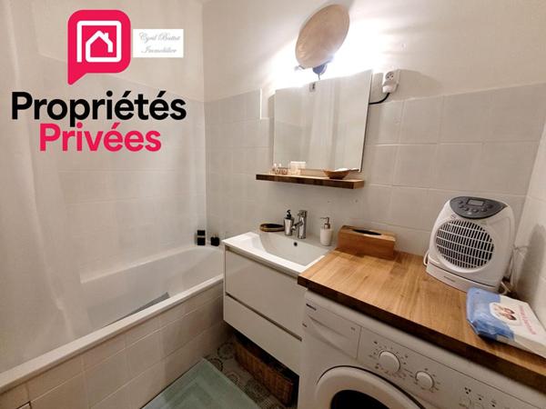 Appartement Nimes 3 pièce(s) 62 m2 AVEC JARDIN