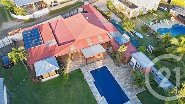 Maison à vendre  5 pièces - 97 m2 STE SUZANNE - 974