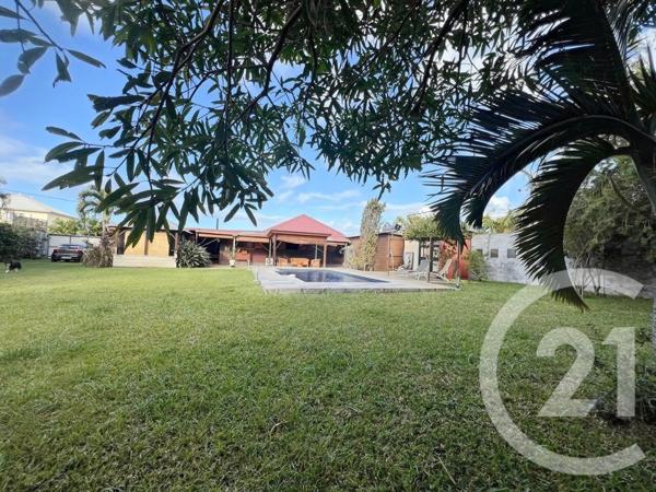 Maison à vendre  5 pièces - 97 m2 STE SUZANNE - 974