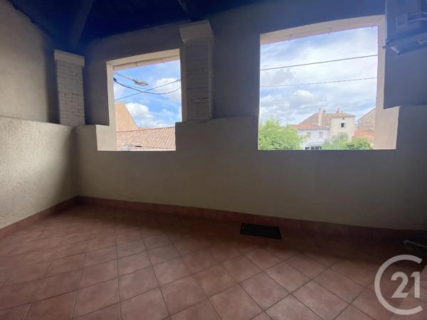 Immeuble à vendre  260 m 2   CLERMONT L HERAULT  - 34