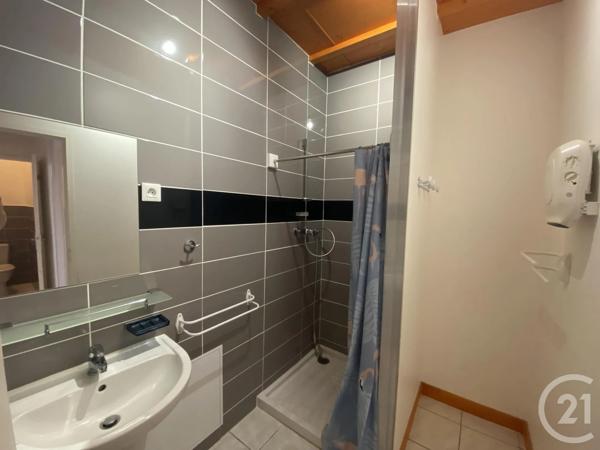 Immeuble à vendre  260 m 2   CLERMONT L HERAULT  - 34