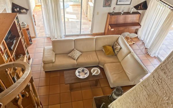 Maison à vendre    6 pièces • 169,89 m2 Châteauneuf-Grasse