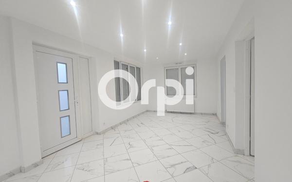 Maison à vendre    5 pièces •  Beautor