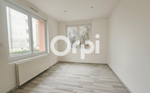 Maison à vendre    5 pièces •  Beautor