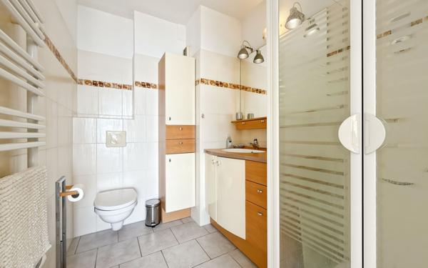 Appartement à vendre    3 pièces •  Fréjus