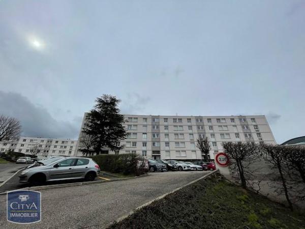 Appartement à louer 3 pièces 52.8m²