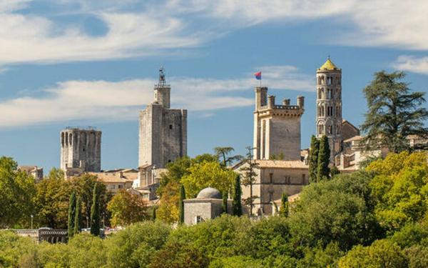 Appartement à vendre    2 pièces •  Uzès