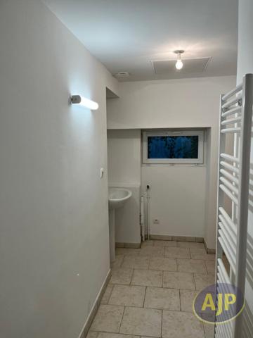 Location maison Saint Sever De Saintonge : 750 € - AJP Immobilier Saintes