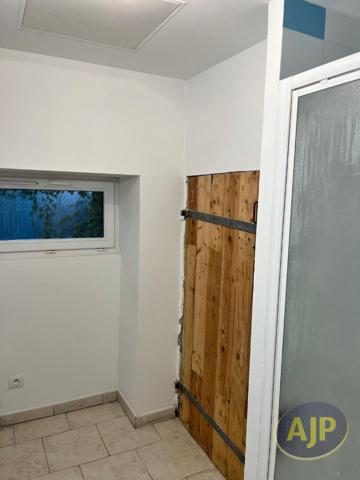 Location maison Saint Sever De Saintonge : 750 € - AJP Immobilier Saintes