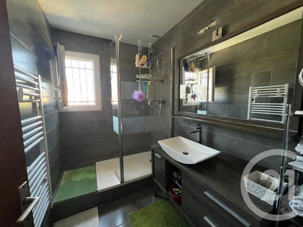 Maison à vendre  5 pièces - 108,05 m 2   AGDE  - 34