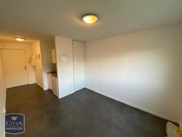 Appartement à louer 1 pièce 18.21m²