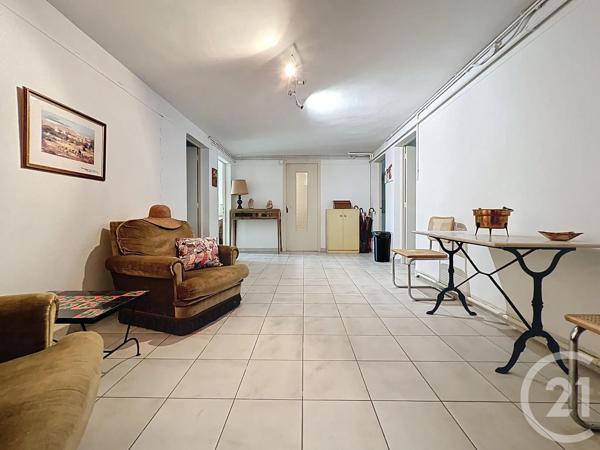 Maison à vendre  6 pièces - 193 m 2   MAUGUIO CARNON  - 34