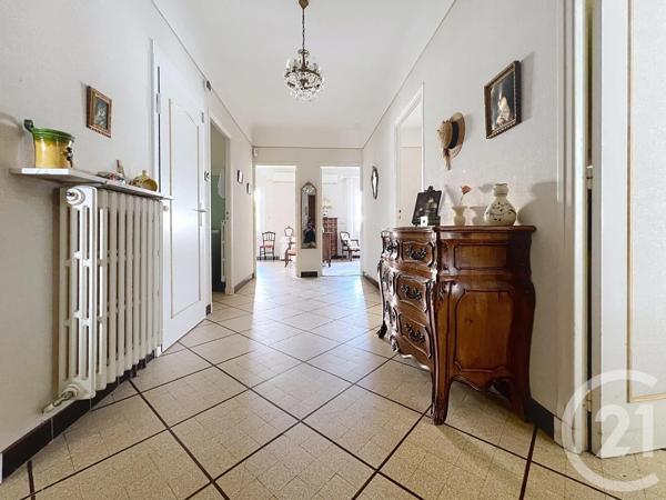 Maison à vendre  6 pièces - 193 m 2   MAUGUIO CARNON  - 34