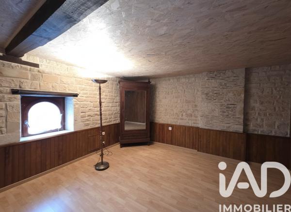 Maison à vendre 6 pièces 168 m² Aunac-sur-Charente