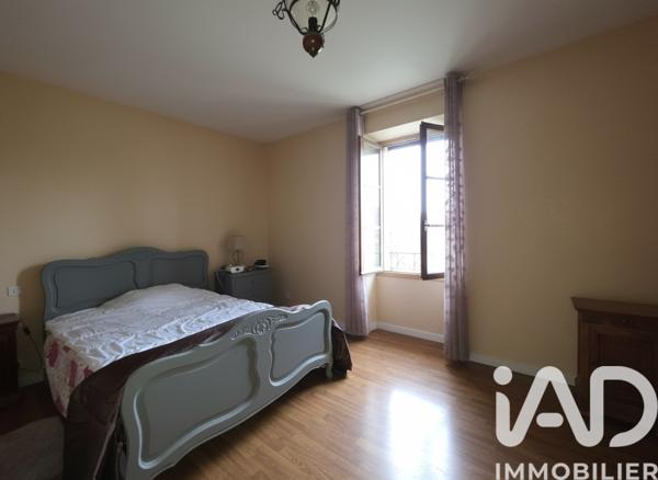 Maison à vendre 6 pièces 168 m² Aunac-sur-Charente