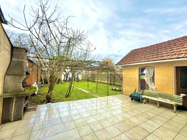 Maison 8 pièces - 180 m² Exclusivité efficity