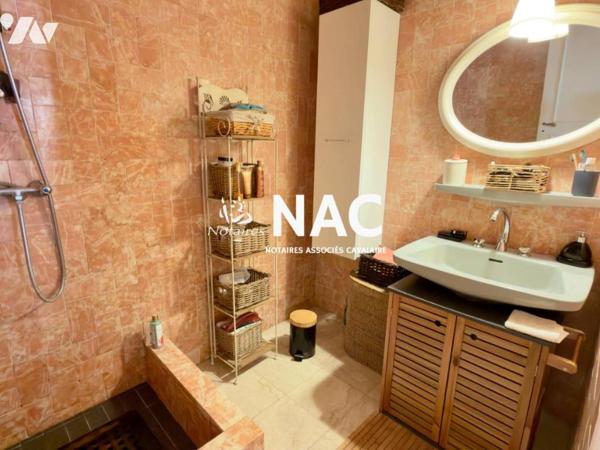 Charmante Maison de 215m² habitable située au cœur d'un Hameau