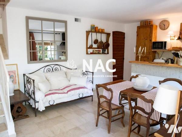 Charmante Maison de 215m² habitable située au cœur d'un Hameau