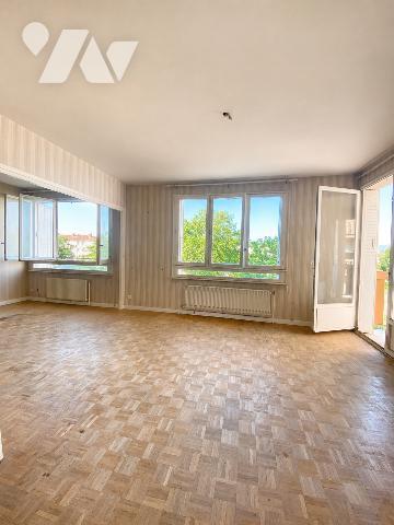 Appartement à rénover, beau potentiel
