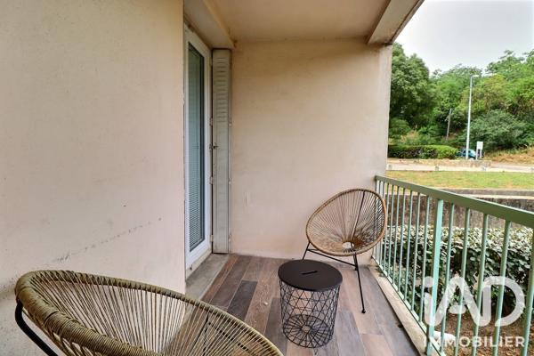 Location appartement 4 pièces 70 m² Aix-en-Provence
