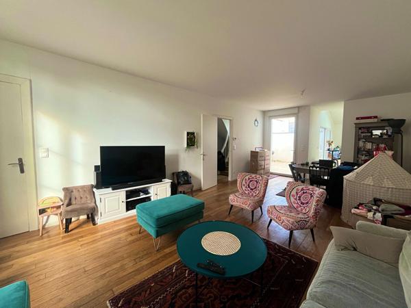 MAISON DE VILLE, REIMS - JEAN JAURÈS