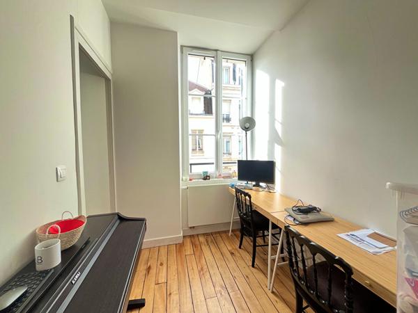 MAISON DE VILLE, REIMS - JEAN JAURÈS