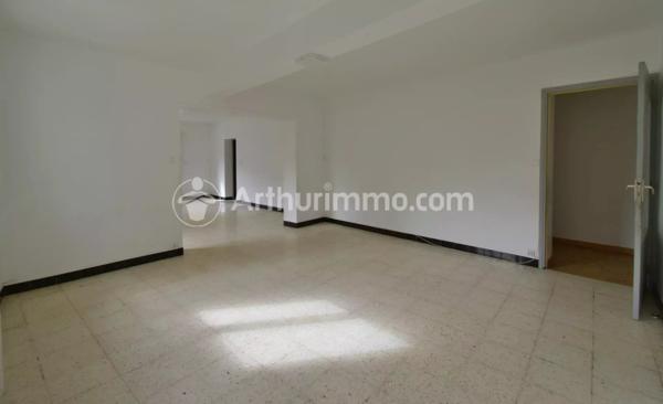 Location                                                      Maison
                        
                     5 pièces                      149 m2                     à Castelmaurou