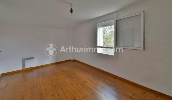 Location                                                      Maison
                        
                     5 pièces                      149 m2                     à Castelmaurou