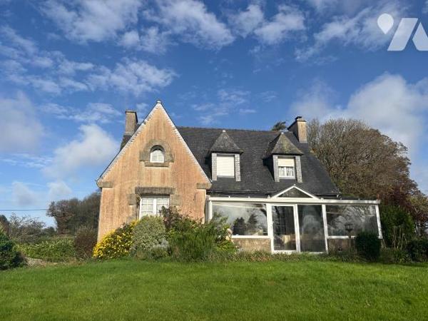 Maison avec vue dégagée sur l'Aber Benoît - Lannilis

LANNILIS/  À quelques minutes du centre...