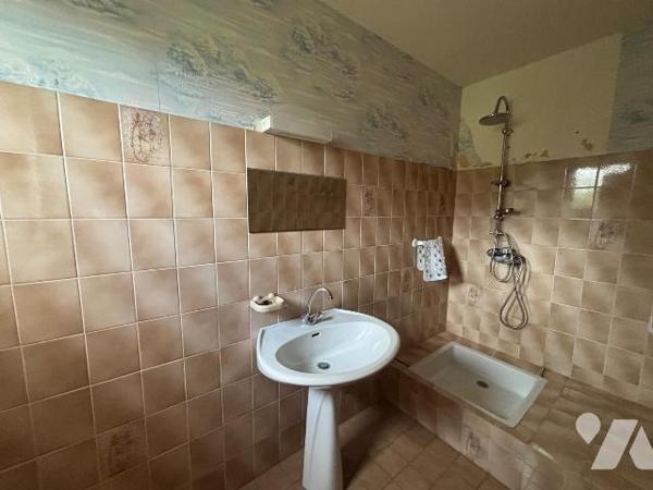 Maison avec vue dégagée sur l'Aber Benoît - Lannilis

LANNILIS/  À quelques minutes du centre...