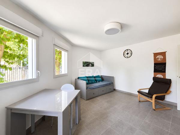 LA COLLE-SUR-LOUP : 2 PIÈCES AVEC DEUX TERRASSES ET GARAGE