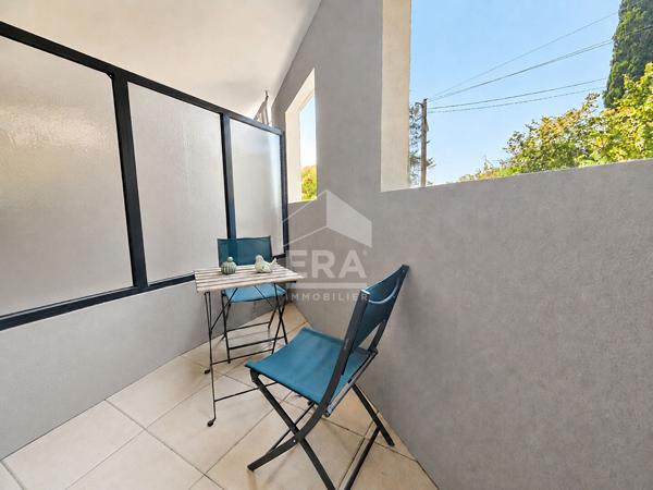 LA COLLE-SUR-LOUP : 2 PIÈCES AVEC DEUX TERRASSES ET GARAGE