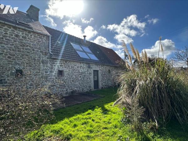 Maison individuelle en pierre COSQUEVILLE (50330)