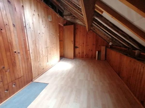 Maison en pierre à rénover à Saint-Maurice-la-Souterraine