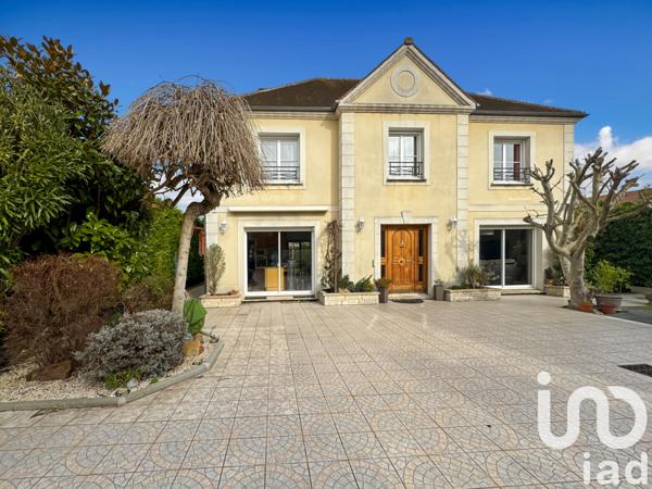 Maison à vendre 7 pièces 220 m² Linas