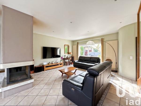 Maison à vendre 7 pièces 220 m² Linas