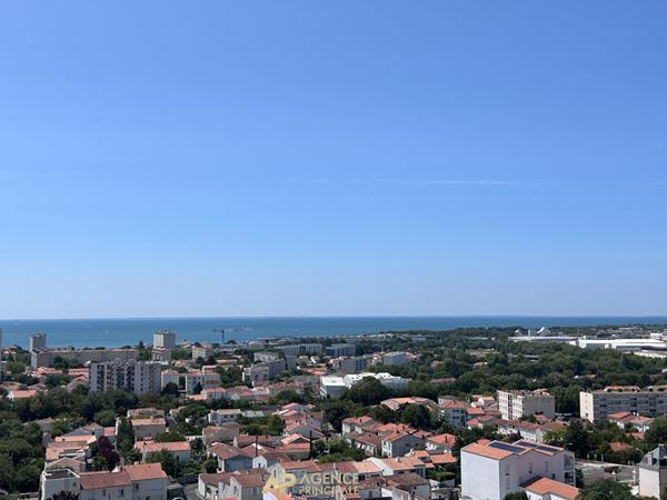 Appartement 3 pièces - Garage - Vue mer 233 000 € **  - Référence  FB750