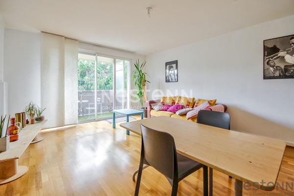 A VENDRE - APPARTEMENT BEAUVALLON 3 CHAMBRES BALCON + GARAGE