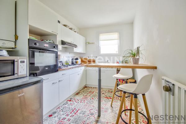 A VENDRE - APPARTEMENT BEAUVALLON 3 CHAMBRES BALCON + GARAGE