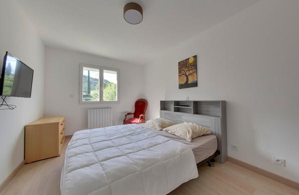 Ardèche : Maison familiale de 175 m², 6 chambres & terrain piscinable