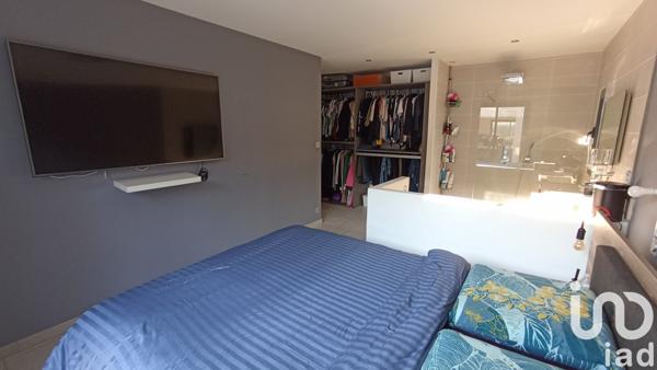 Maison 5 pièces de 158 m² à Les Tourrettes (26740)