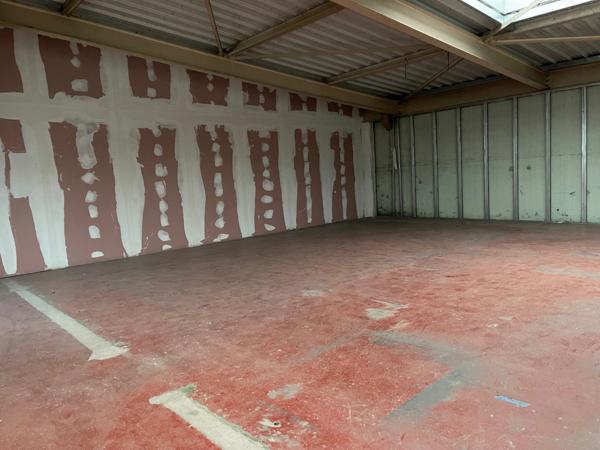 Dpt Meurthe et Moselle (54), à louer MAXEVILLE Entrepots et Bureaux